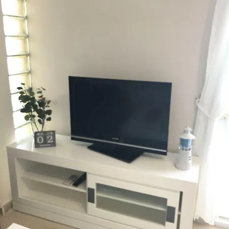 Perla 4 *